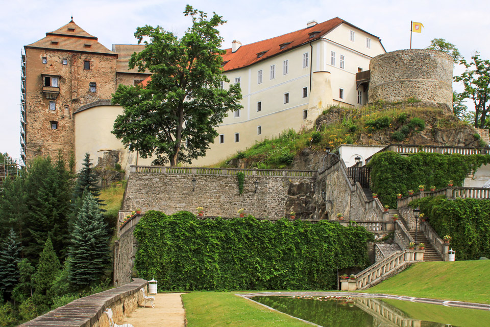 Bečov-nad-Teplou-castle